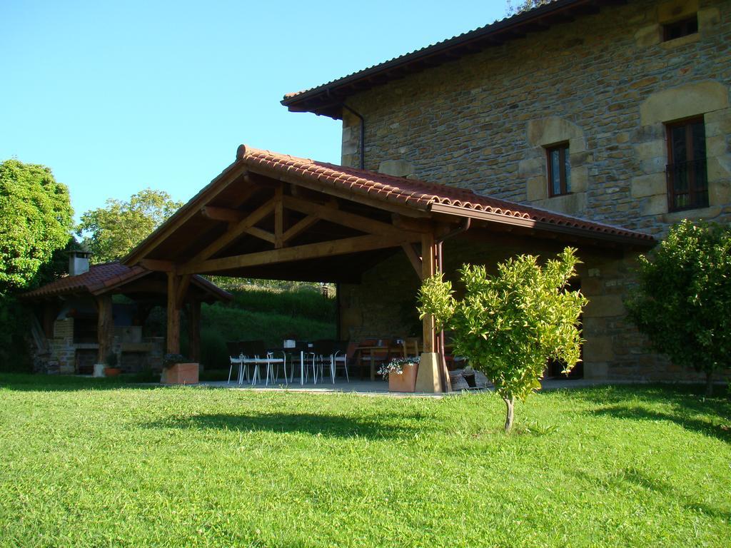 Muxika Hotel Urune מראה חיצוני תמונה
